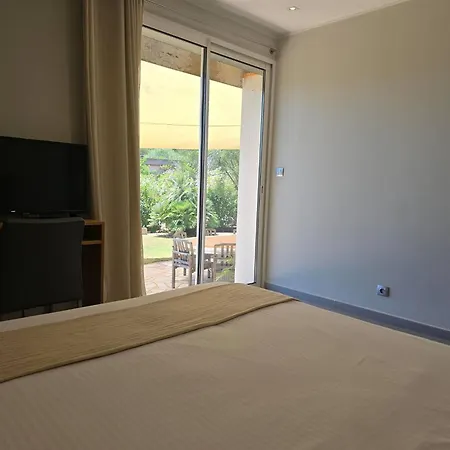 Villa La Pinede By The Sea